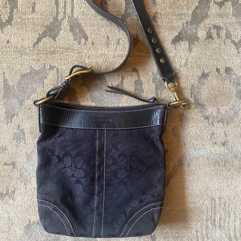 Authentic Coach Crossbody with Dust bag